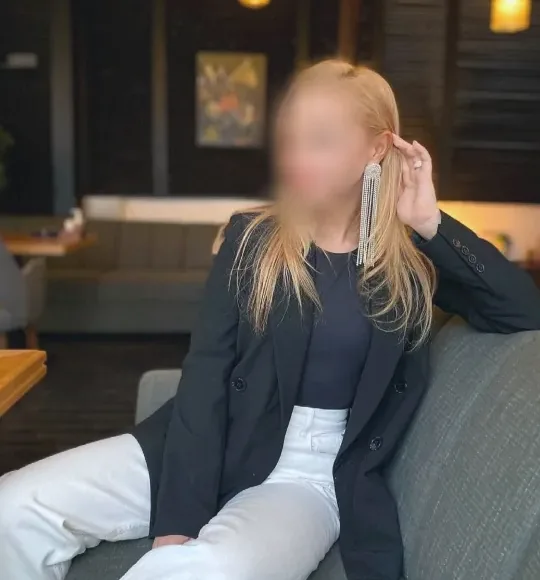 Annalena, 32