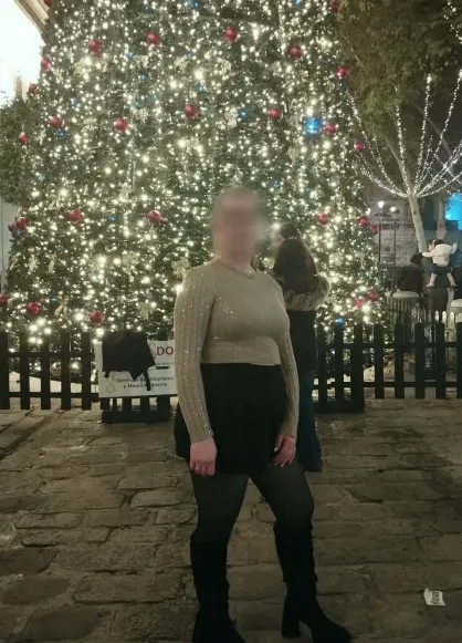 Emilia, 23