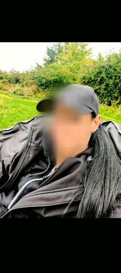 Fabienne, 37