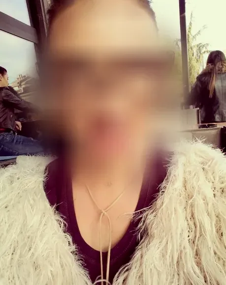 Greta, 35