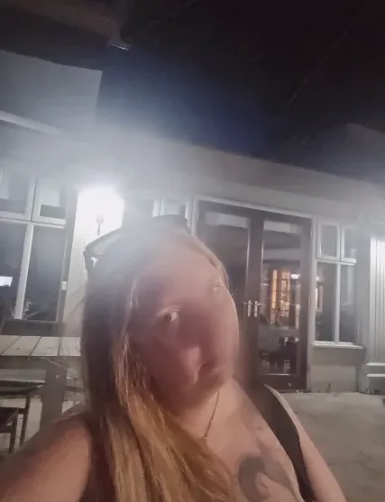 Kim, 35