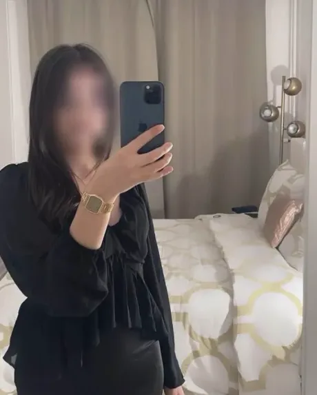 Mira, 21