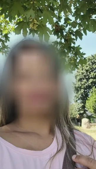 Nadine, 39