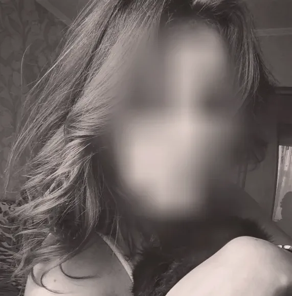 Nadja, 28