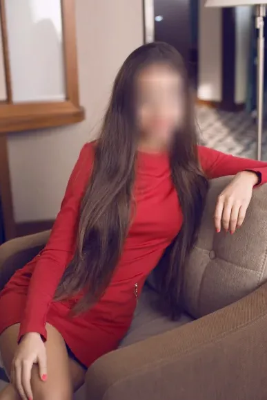Sandra, 30
