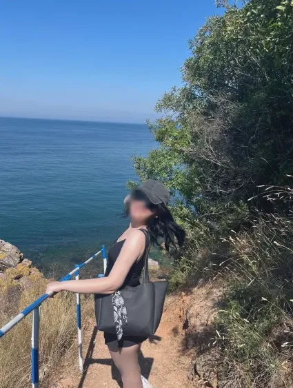 Tanja, 22