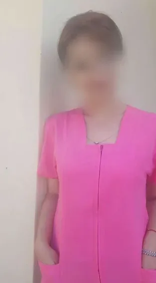 Viktoria, 33